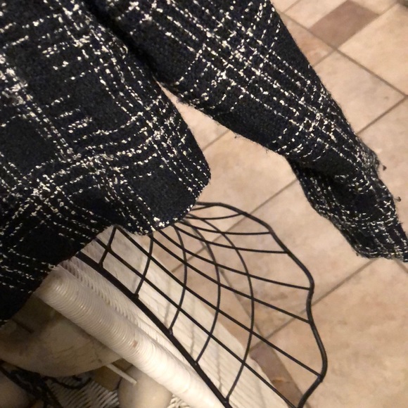 RUE twenty one zippered jacket - Picture 4 of 8